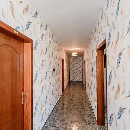 Lion Hotel Golem (Tirana)