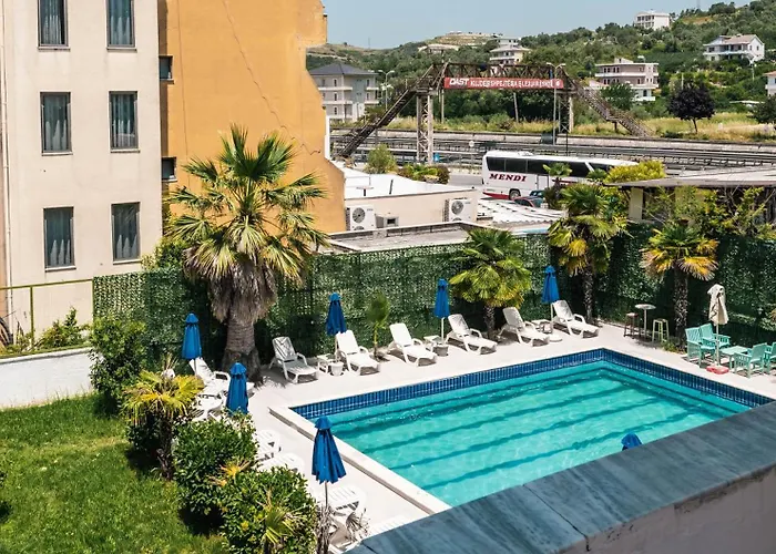 Hotel Kurti Golem (Tirana)