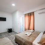 Hotel Kurti