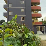 Hotel Kurti Golem (Tirana)