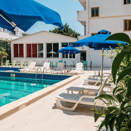 Lion Hotel Golem (Tirana)