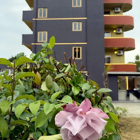 Hotel Kurti 3*